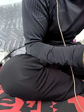 yazinyazin1 online show from 23, 11, 2025