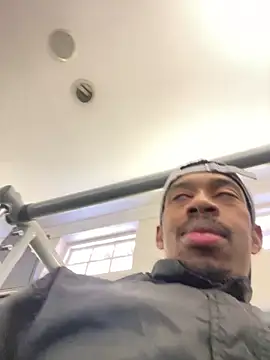 fitsexyman online show from 15, 9, 2025