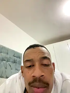 fitsexyman online show from 24, 11, 2025