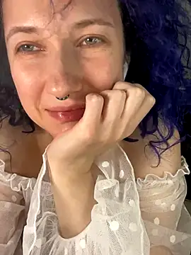 Kitty Kisss online show from 10, 11, 2025