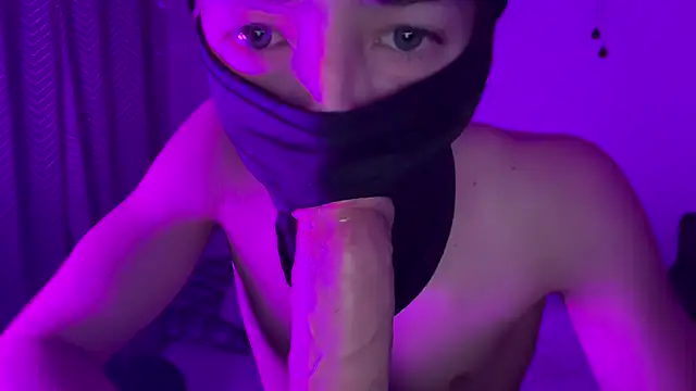 floridatwink2005 online show from 14, 12, 2025