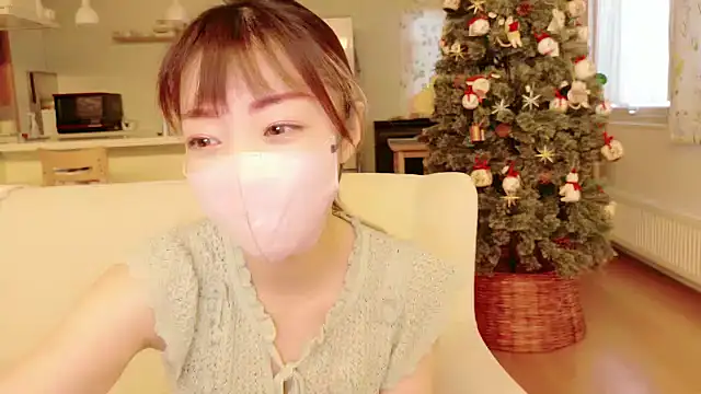 Snapshot of SUZU_1201 chatting on 10, 11, 2025 SUZU 1201 online show from 10, 11, 2025