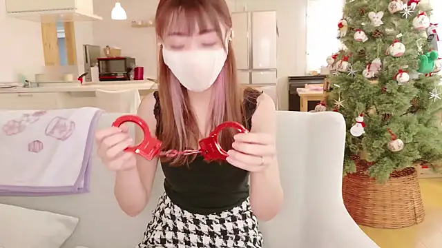 Snapshot of SUZU_1201 chatting on 18, 11, 2025 SUZU 1201 online show from 18, 11, 2025