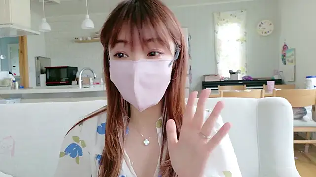 Snapshot of SUZU_1201 chatting on 28, 5, 2026 SUZU 1201 online show from 28, 5, 2026
