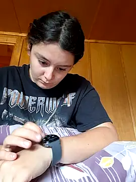 YoungLiisaxx online show from 26, 9, 2025