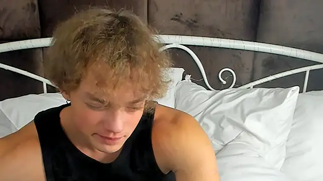 Snapshot of ChaseMuscular chatting on 14, 10, 2025 ChaseMuscular online show from 14, 10, 2025