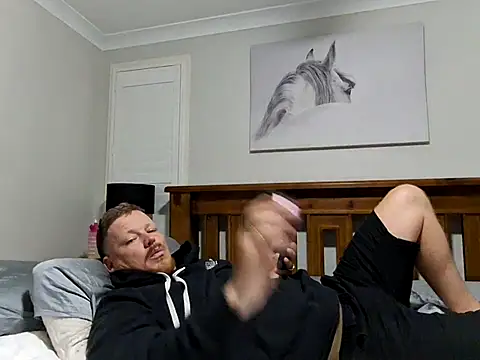 Snapshot of brokecountrylads chatting on 18, 1, 2026 brokecountrylads online show from 18, 1, 2026