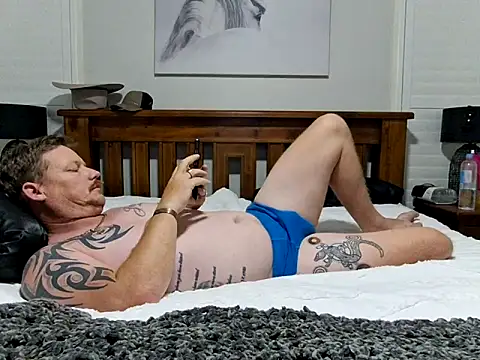 Snapshot of brokecountrylads chatting on 5, 3, 2026 brokecountrylads online show from 5, 3, 2026