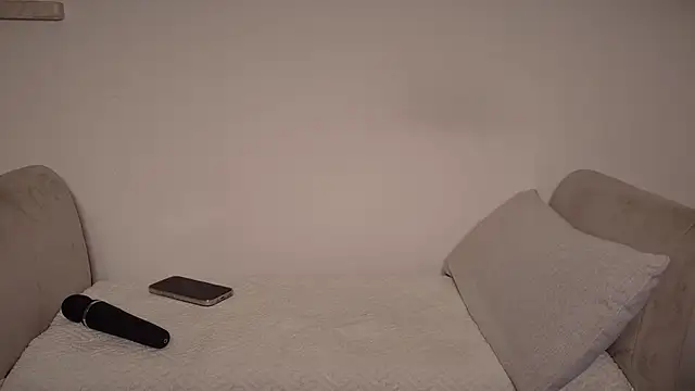 Snapshot of Petite36 chatting on 23, 5, 2026 Petite36 online show from 23, 5, 2026