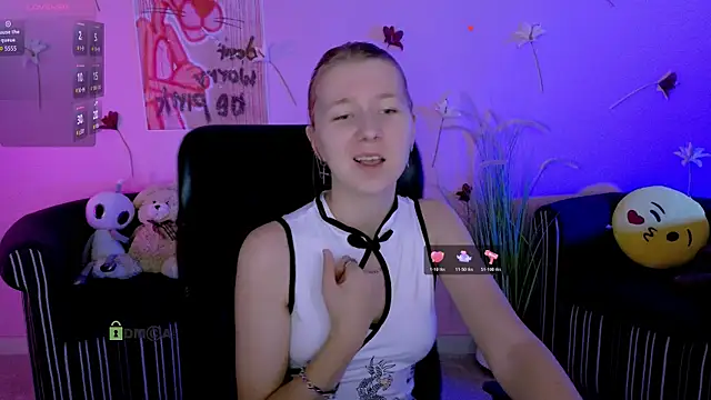 Snapshot of gloria_bubble chatting on 4, 6, 2026 gloria bubble online show from 4, 6, 2026
