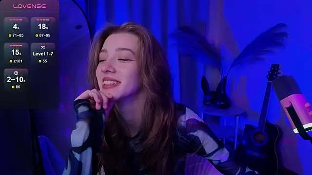 Snapshot of AstraMist chatting on 29, 9, 2025 AstraMist online show from 29, 9, 2025