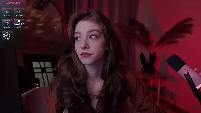 Snapshot of AstraMist chatting on 13, 10, 2025 AstraMist online show from 13, 10, 2025