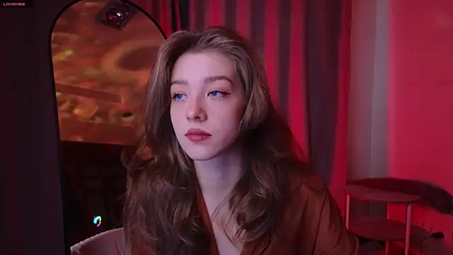 Snapshot of AstraMist chatting on 24, 10, 2025 AstraMist online show from 24, 10, 2025