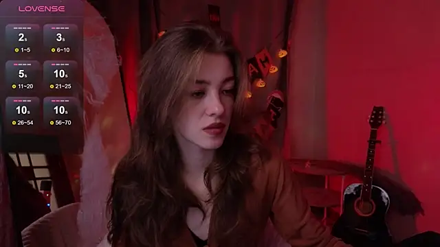 Snapshot of AstraMist chatting on 30, 10, 2025 AstraMist online show from 30, 10, 2025