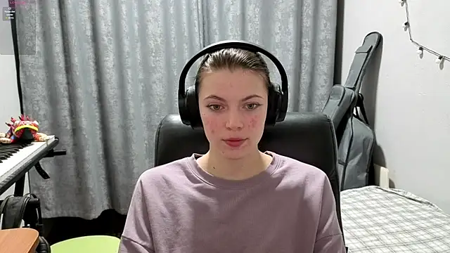 CutieAnny online show from 23, 4, 2026