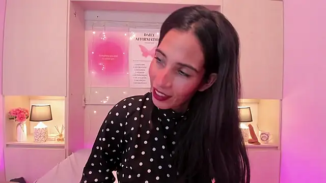 LexxaQueen online show from 3, 10, 2025