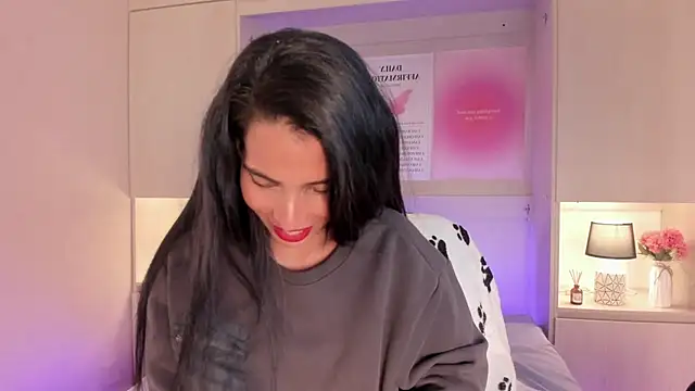 Snapshot of LexxaQueen chatting on 1, 2, 2026 LexxaQueen online show from 1, 2, 2026