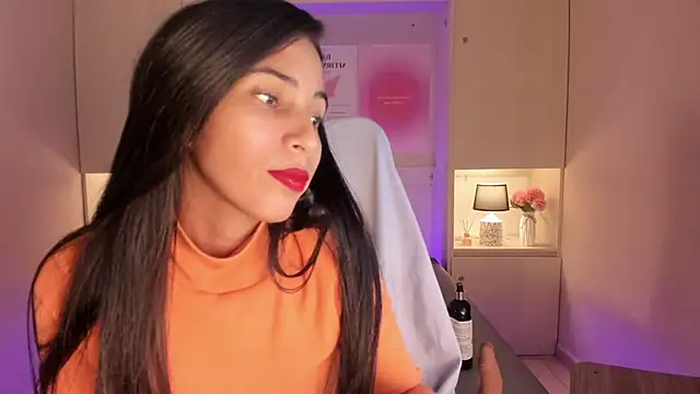 Snapshot of LexxaQueen chatting on 7, 2, 2026 LexxaQueen online show from 7, 2, 2026