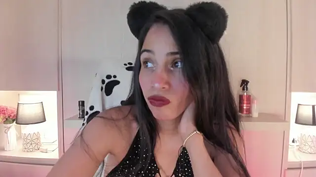 Snapshot of LexxaQueen chatting on 10, 3, 2026 LexxaQueen online show from 10, 3, 2026