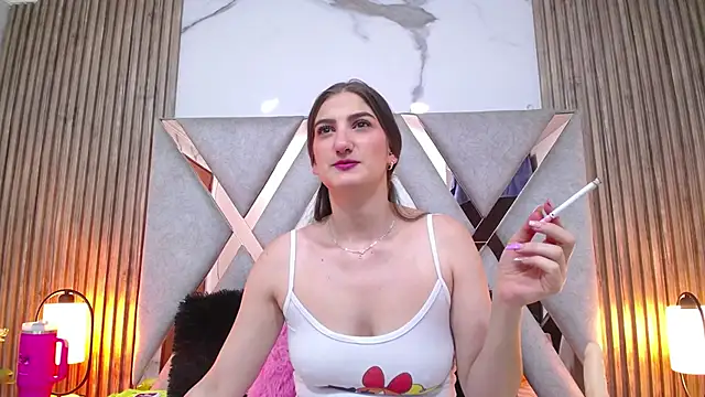 Dafne castro  online show from 21, 4, 2026