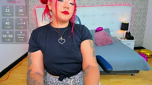 Snapshot of Manu_silver_ chatting on 11, 11, 2025 Manu silver online show from 11, 11, 2025