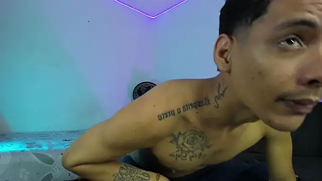 twinkDuohot online show from 30, 4, 2026
