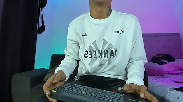 twinkDuohot online show from 27, 5, 2026