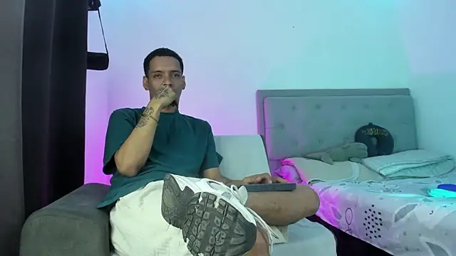 twinkDuohot online show from 15, 6, 2026