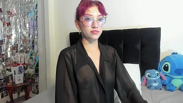 Snapshot of sophia_arevalo chatting on 9, 5, 2026 sophia arevalo online show from 9, 5, 2026