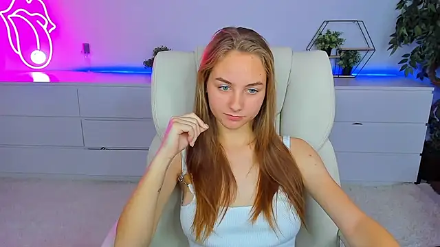 Snapshot of MilaAddams chatting on 1, 10, 2025 MilaAddams online show from 1, 10, 2025