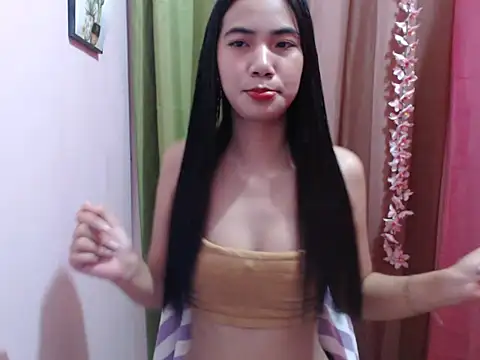 Snapshot of Shy_SexyLady chatting on 12, 10, 2025 Shy SexyLady online show from 12, 10, 2025