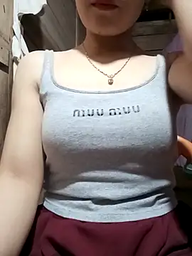 LucyyLy online show from 18, 4, 2026