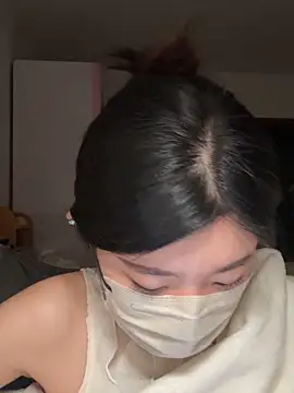 Lulu125216 online show from 25, 2, 2026