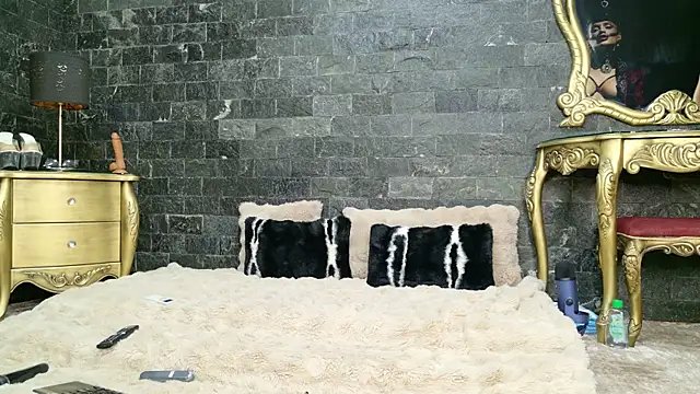 NoraAspen online show from 21, 12, 2025