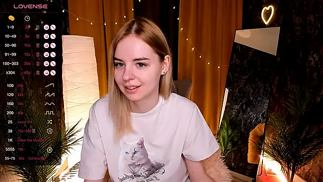 LillianShine online show from 28, 4, 2026