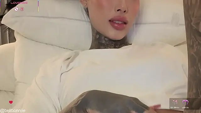 belllbonniie online show from 22, 4, 2026