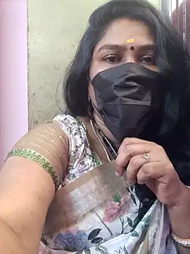 Snapshot of Tamil_Azhaghi25 chatting on 8, 1, 2026 Tamil Azhaghi25 online show from 8, 1, 2026