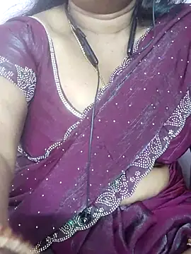 Snapshot of Tamil_Azhaghi25 chatting on 3, 2, 2026 Tamil Azhaghi25 online show from 3, 2, 2026