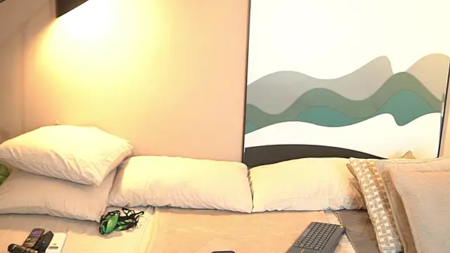 Snapshot of Tayler_Kim chatting on 11, 9, 2025 Tayler Kim online show from 11, 9, 2025