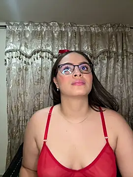 Tayler Kim online show from 23, 4, 2026