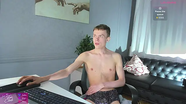 Snapshot of Brad_Myles chatting on 19, 9, 2025 Brad Myles online show from 19, 9, 2025