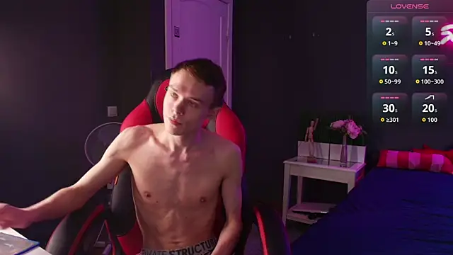 Snapshot of Brad_Myles chatting on 28, 9, 2025 Brad Myles online show from 28, 9, 2025