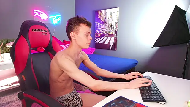 Snapshot of Brad_Myles chatting on 1, 10, 2025 Brad Myles online show from 1, 10, 2025