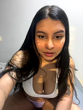  Chloe Smith online show from 12, 9, 2025