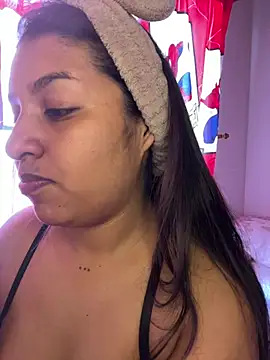  Chloe Smith online show from 28, 4, 2026