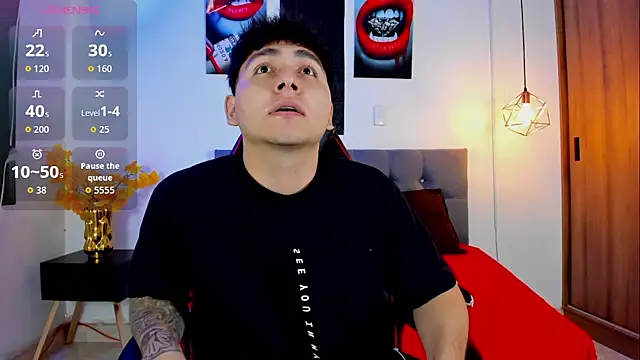 Nicolas James Sc online show from 7, 10, 2025