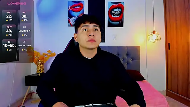 Nicolas James Sc online show from 2, 12, 2025