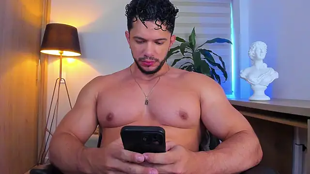 Erick Thompsonx online show from 25, 4, 2026