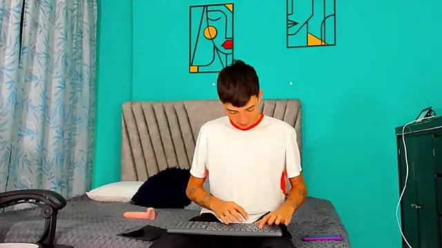 Maikol Ortiz online show from 10, 3, 2026