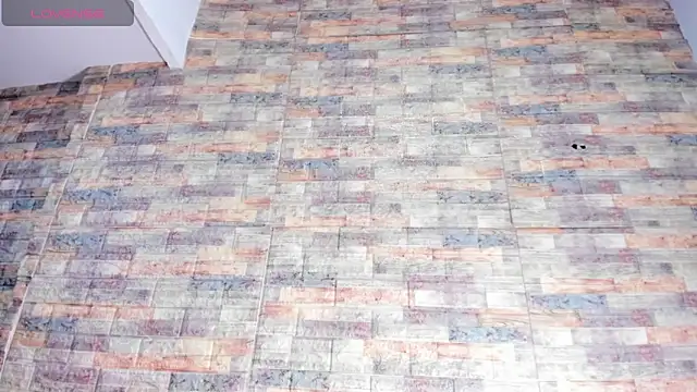 V suckscock online show from 13, 11, 2025